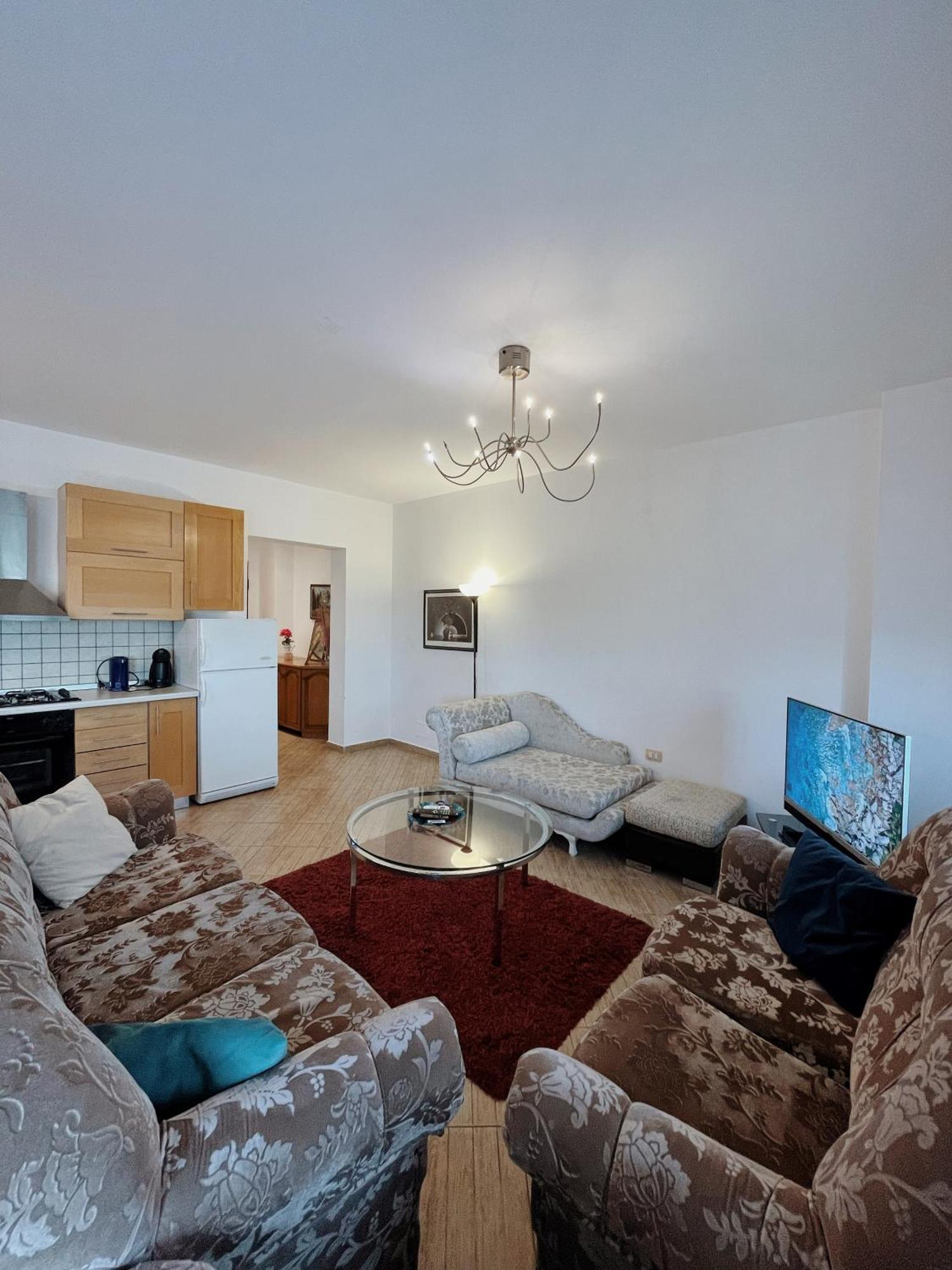 Lovely Apartment 티라나 외부 사진