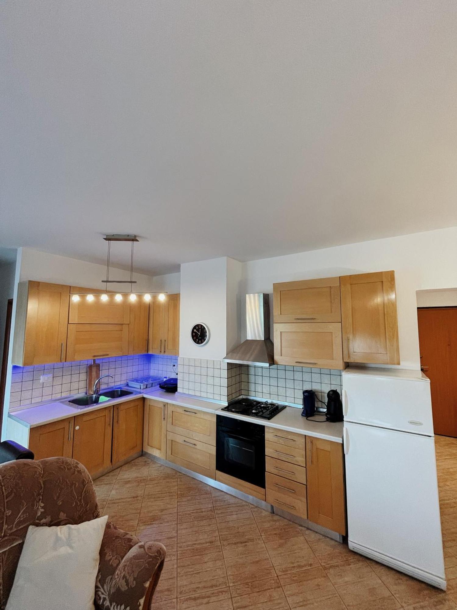 Lovely Apartment 티라나 외부 사진