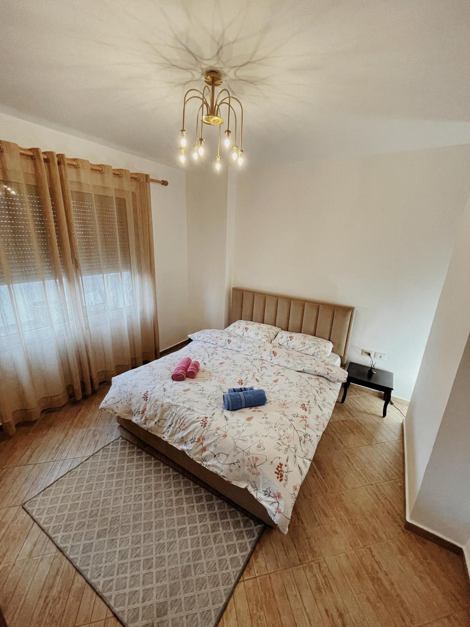 Lovely Apartment 티라나 외부 사진