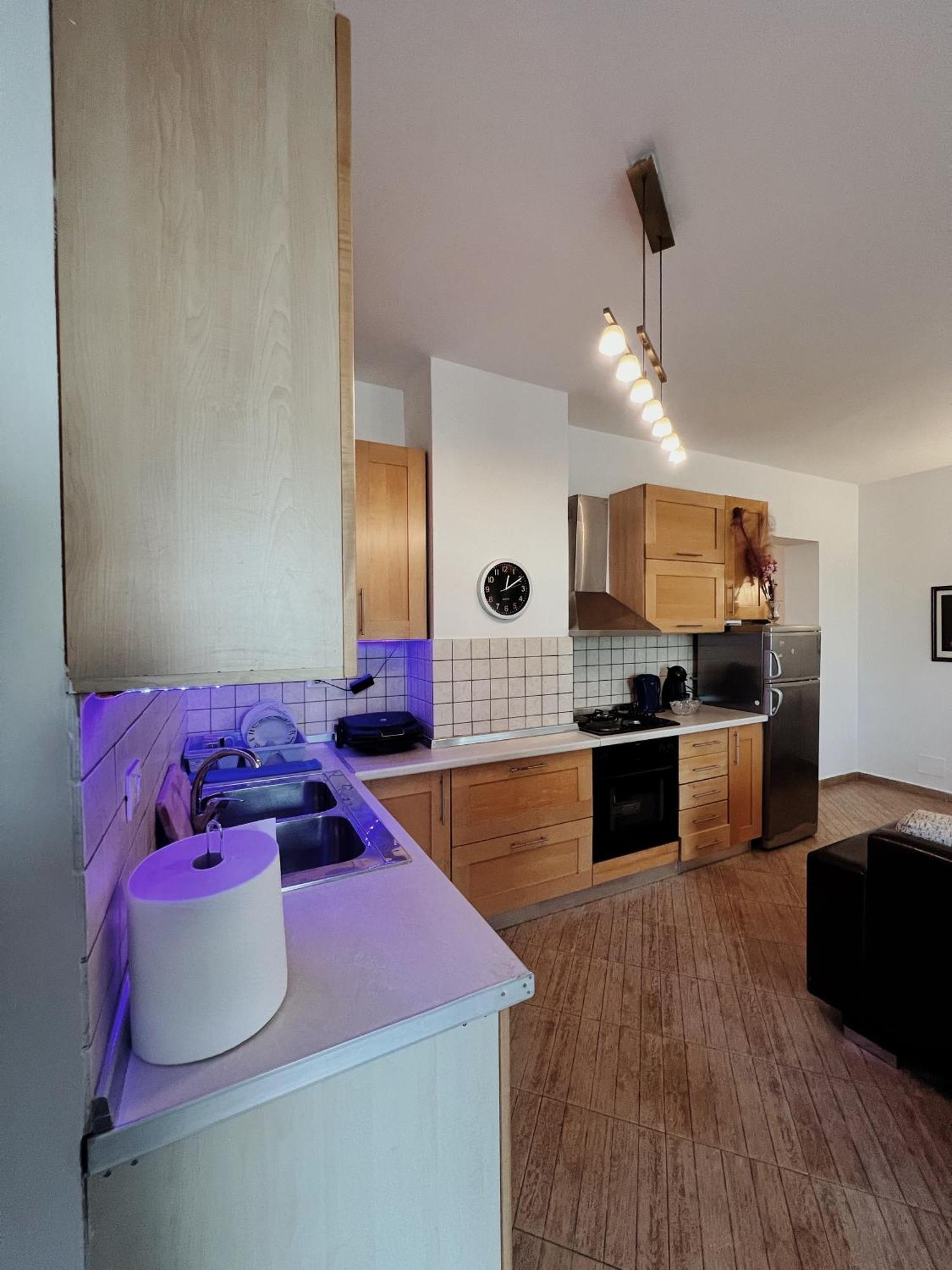 Lovely Apartment 티라나 외부 사진